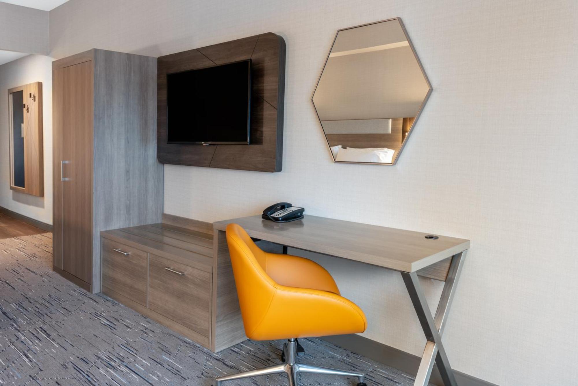 Holiday Inn Express & Suites Vaughan-Southwest By Ihg Eksteriør bilde