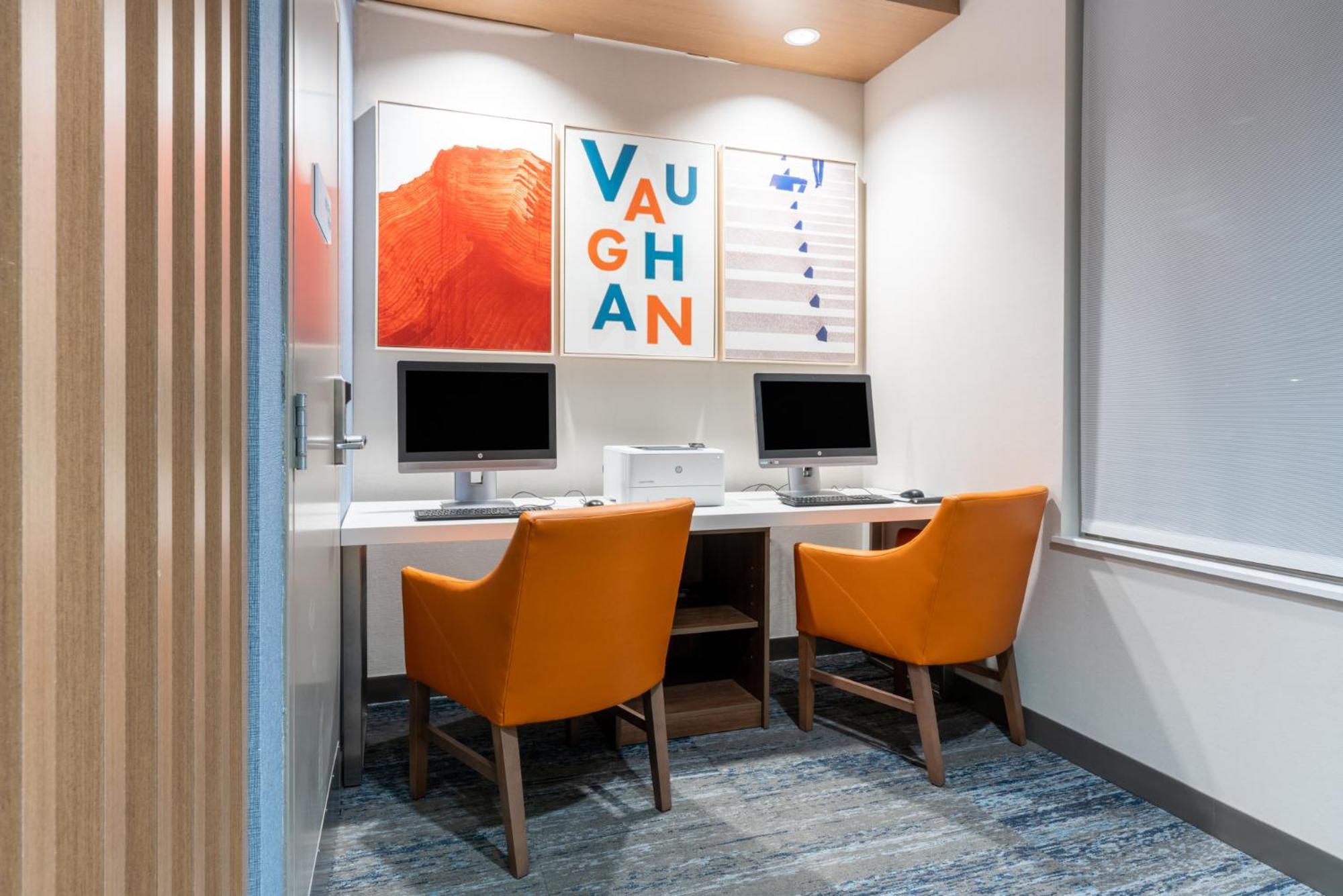 Holiday Inn Express & Suites Vaughan-Southwest By Ihg Eksteriør bilde