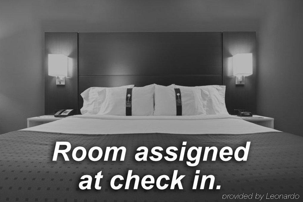 Holiday Inn Express & Suites Vaughan-Southwest By Ihg Eksteriør bilde